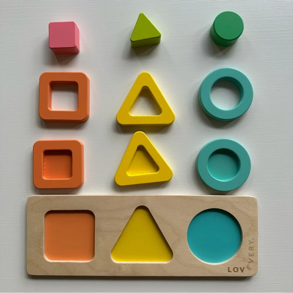 Lovevery | Geo Shapes Puzzle from the Realist Play Kit for Months 19, 20…